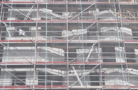 La location d'&eacute;chafaudage s&eacute;curise vos travaux de fa&ccedil;ade en hauteur